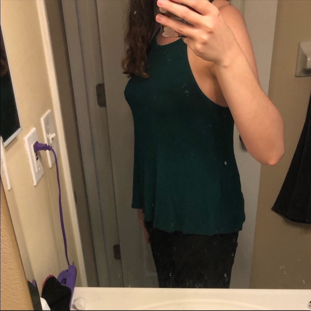 Green Ribbed Tank - Picture 7 of 7